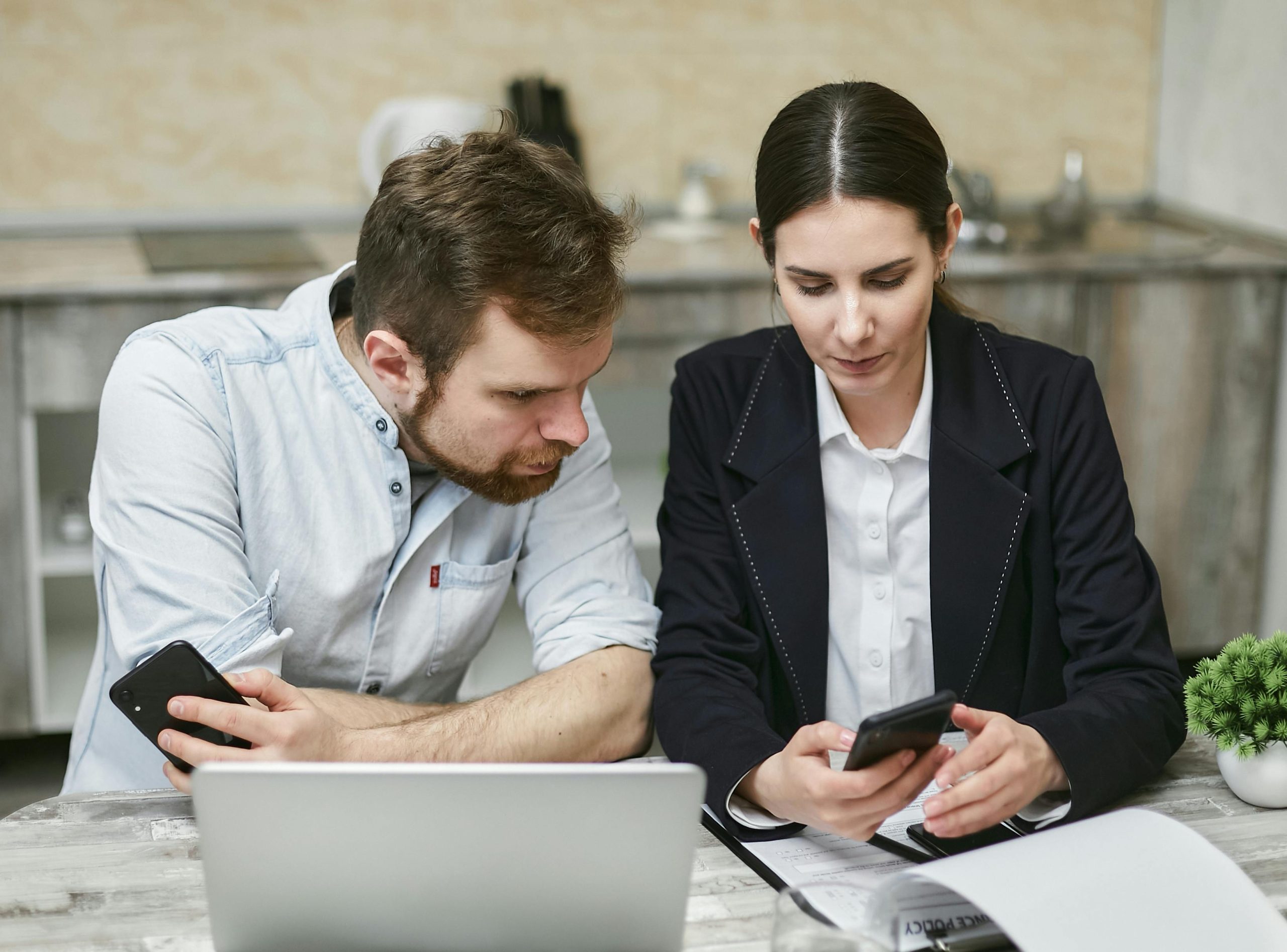 HR services team providing advice on workplace issues